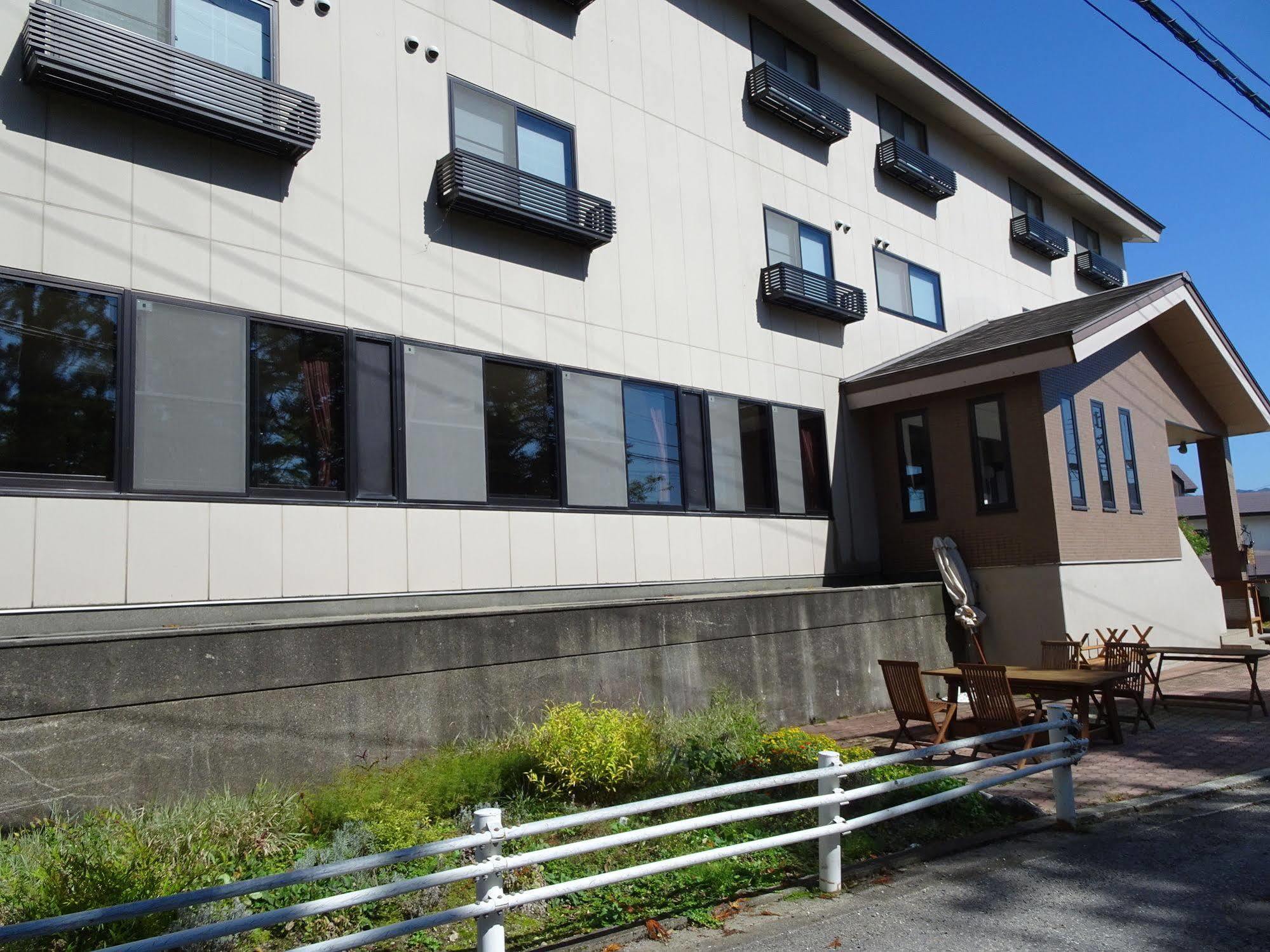 Hakuba Glad Inn Ebisuya Buitenkant foto