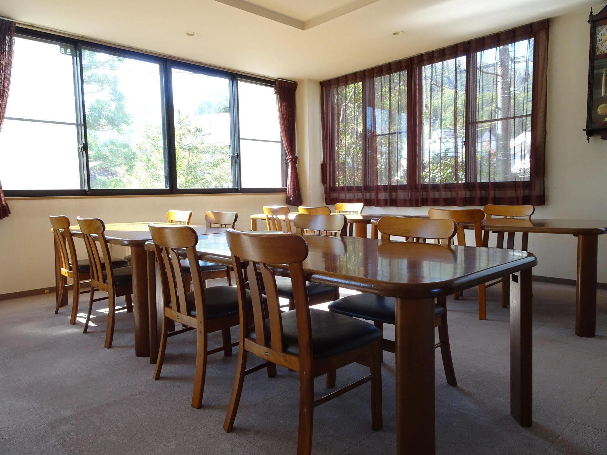 Hakuba Glad Inn Ebisuya Buitenkant foto